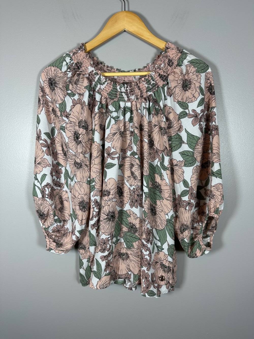Adrienne Vittadini Floral Off the Shoulder Smocked-Neck Blouse Women’s Size XL